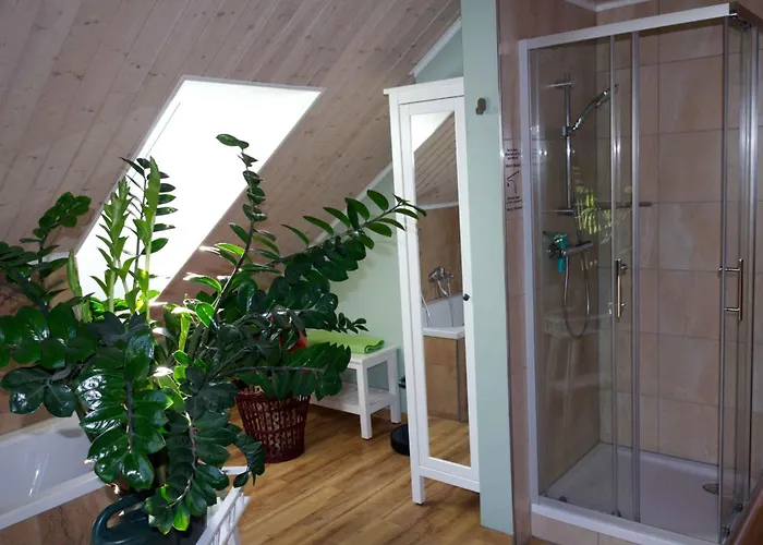 Lejlighed In 53547 *